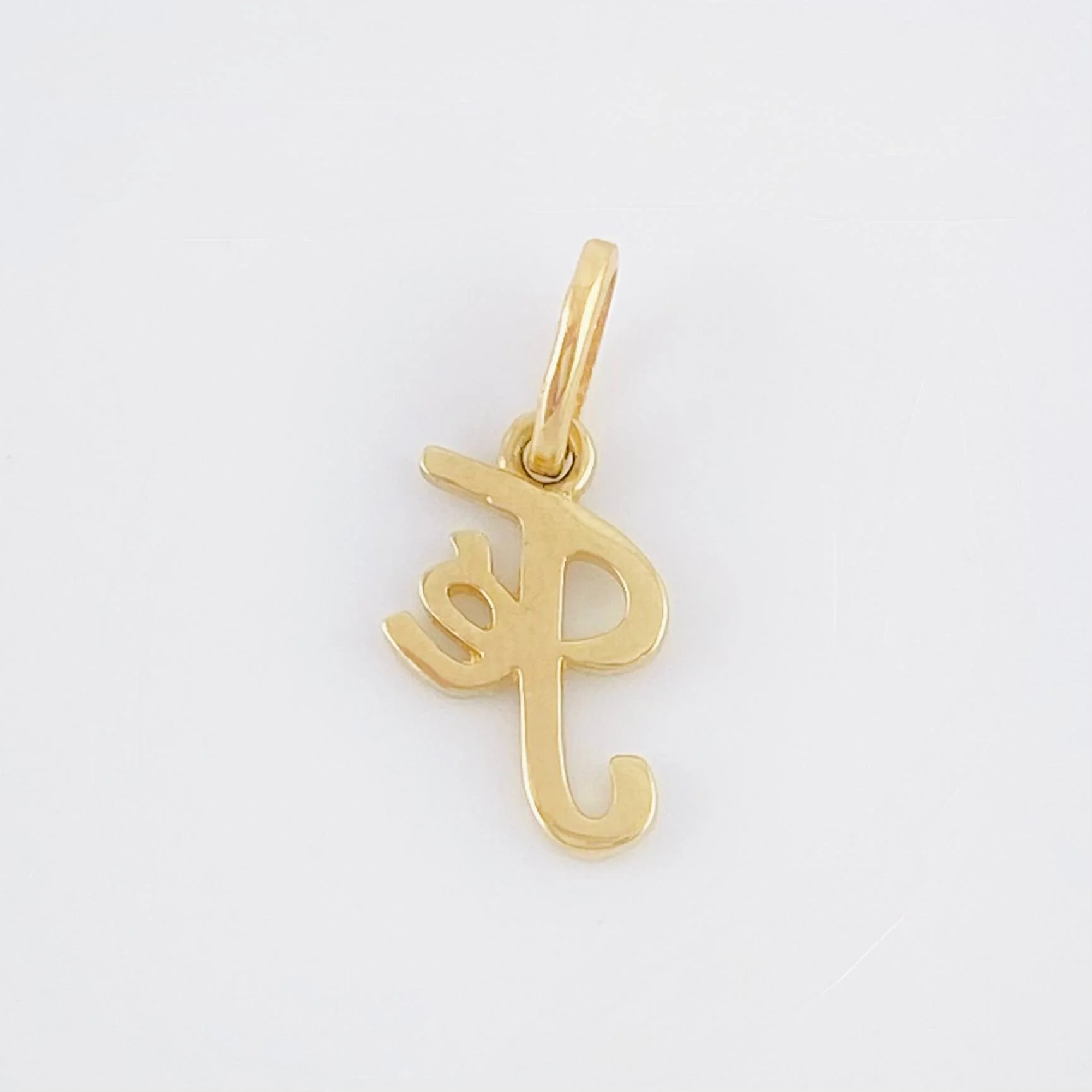 Dije Fe 0.85gr / 1.7cm / Oro Amarillo 18K * - Image 4