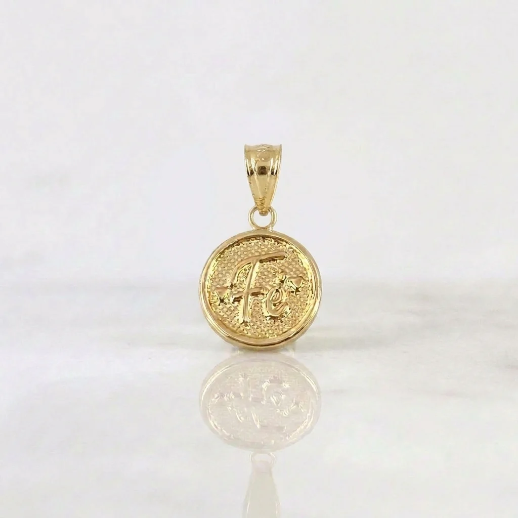 Dije Fe 0.95g / 2cm Oro Amarillo 18K
