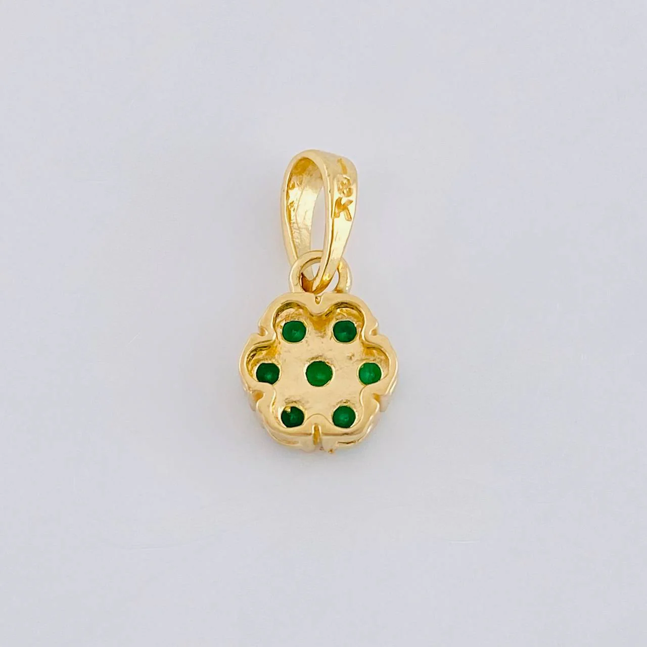 Dije Flor Seis Petalos 1.2 g / 1.5 cm Oro Amarillo 18K - Image 4