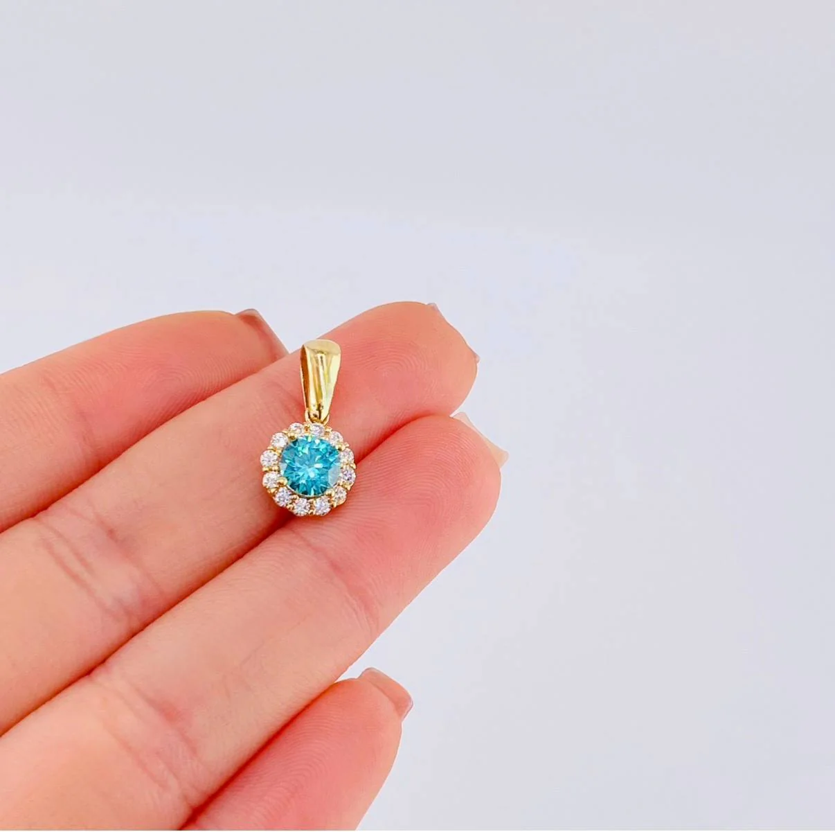 Dije Flor Tupida 1.85 g / 1.8 cm Oro Amarillo 18K - Image 3