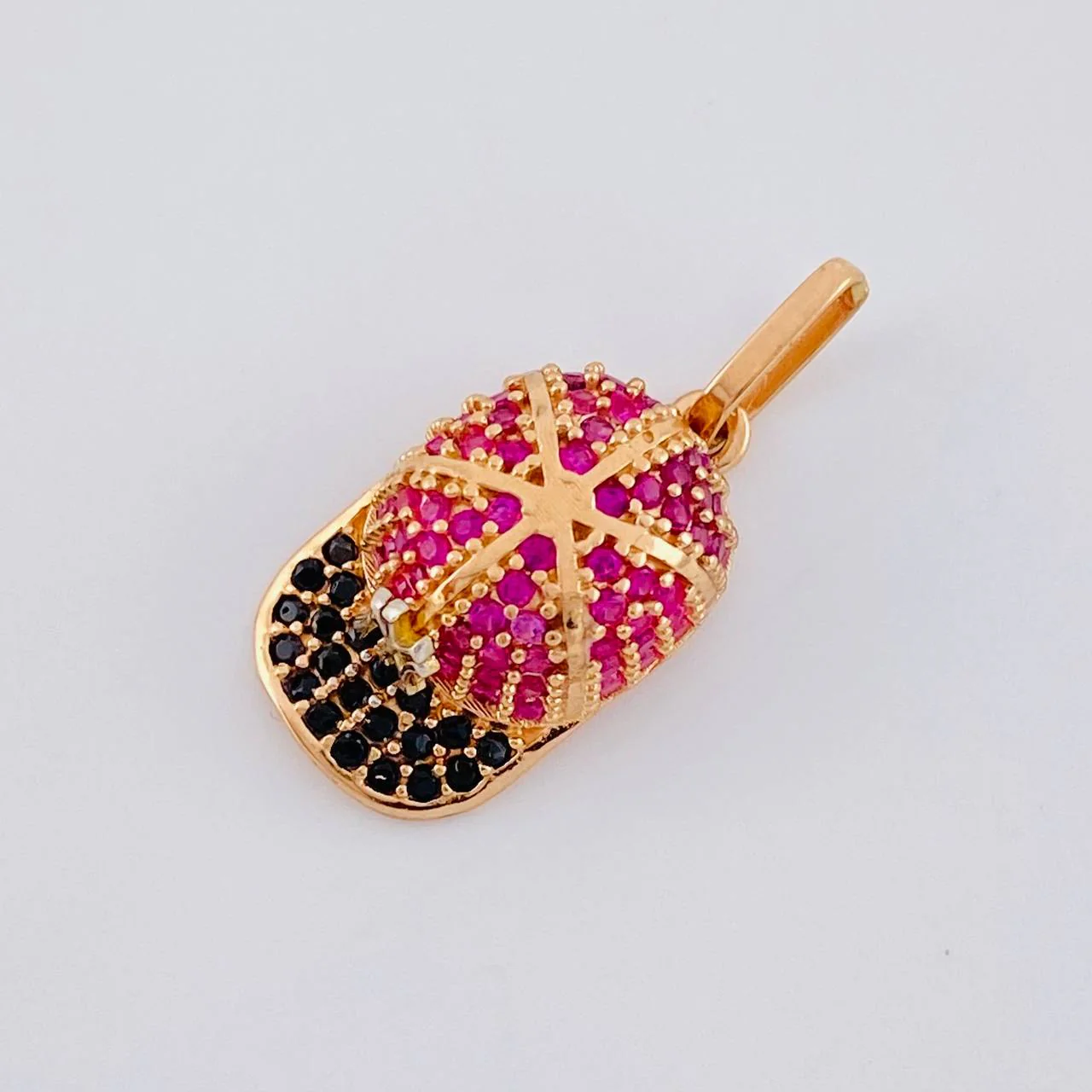 Dije Gorra NY 1.95 g / 2.1 cm Oro Rosa 18K - Image 4