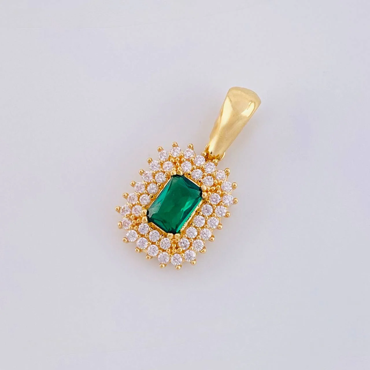 Dije Halo Tupido 2.4 g / 2.1 cm Oro Amarillo 18K - Image 4