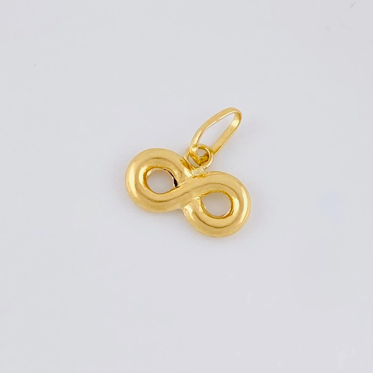 Dije Infinito 0.25g / 1cm Oro Amarillo 18K - Image 3