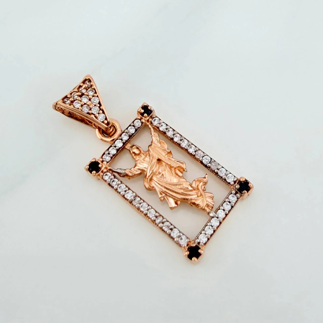 Dije Jesus Resucitado 2.25gr / 2.5cm / Dos Oros Blanco Rosa 18K % - Image 3