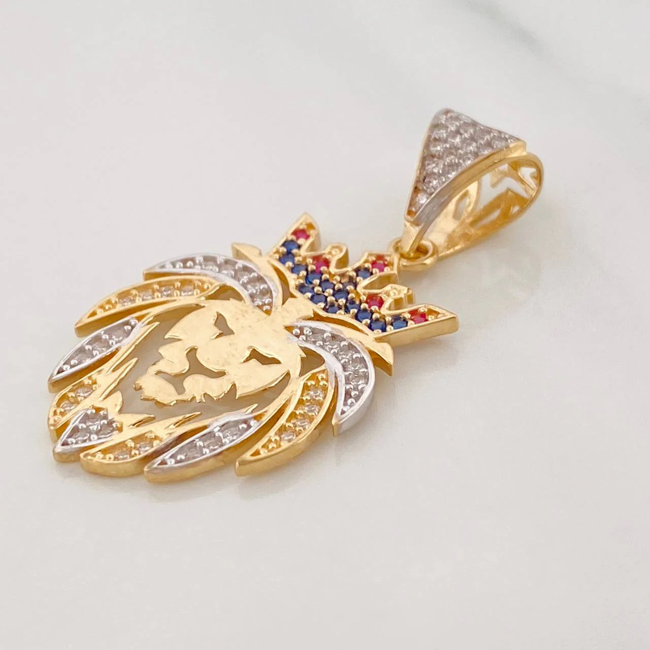 Dije Leon 3.15g / 3cm Dos Oros Amarillo Blanco 18K - Image 3