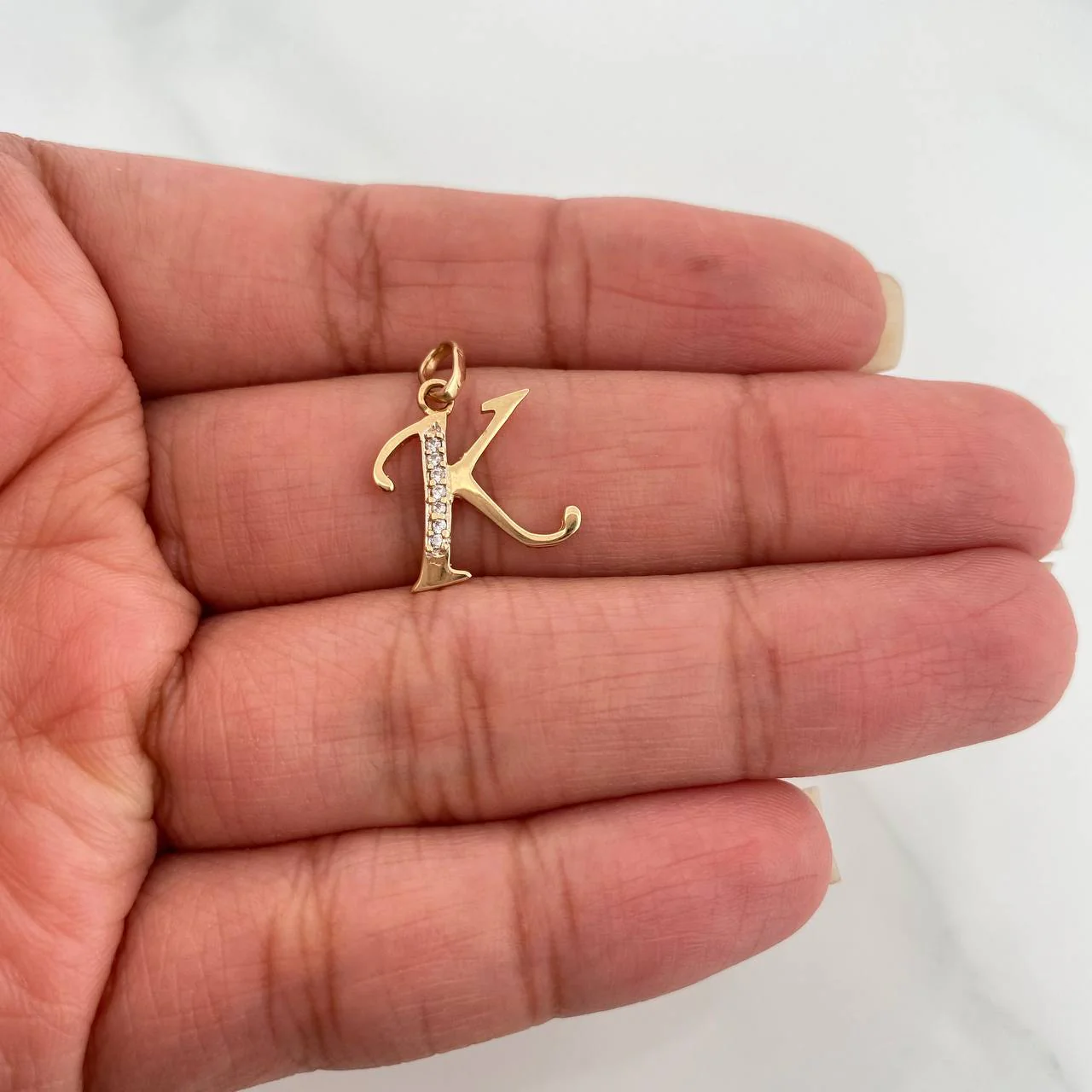 Dije Letra K 0.8gr / 2cm / Dos Oros 18K % - Image 4
