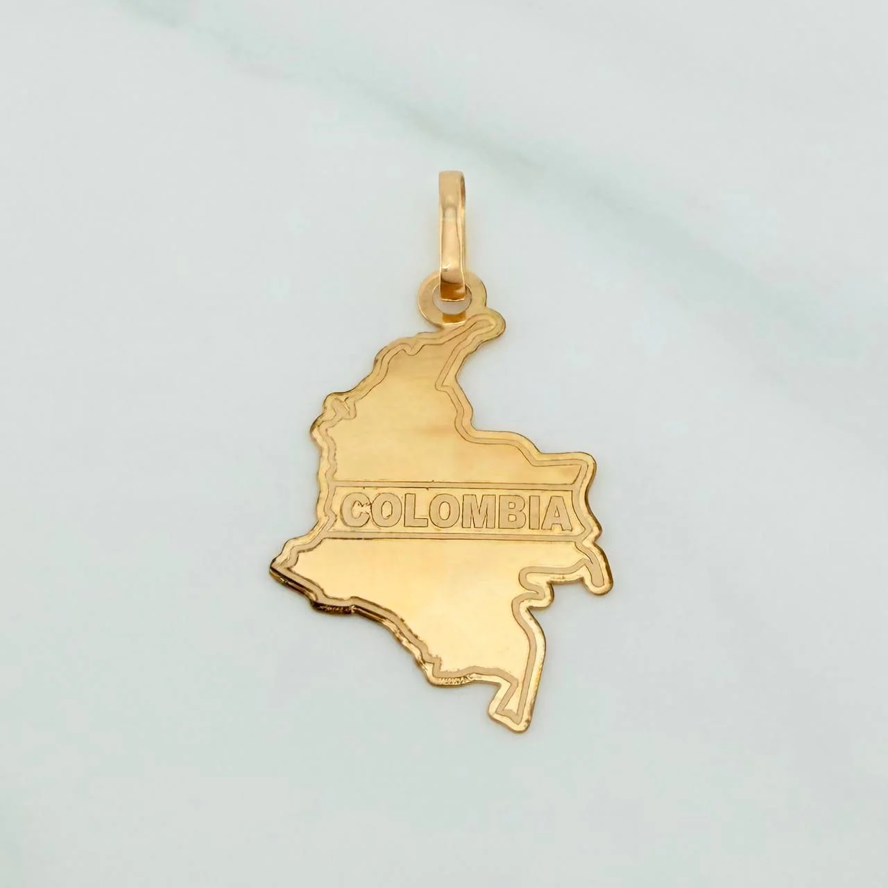 Dije Mapa Colombia 0.85gr / 3.2cm / Oro Amarillo 18K & - Image 2