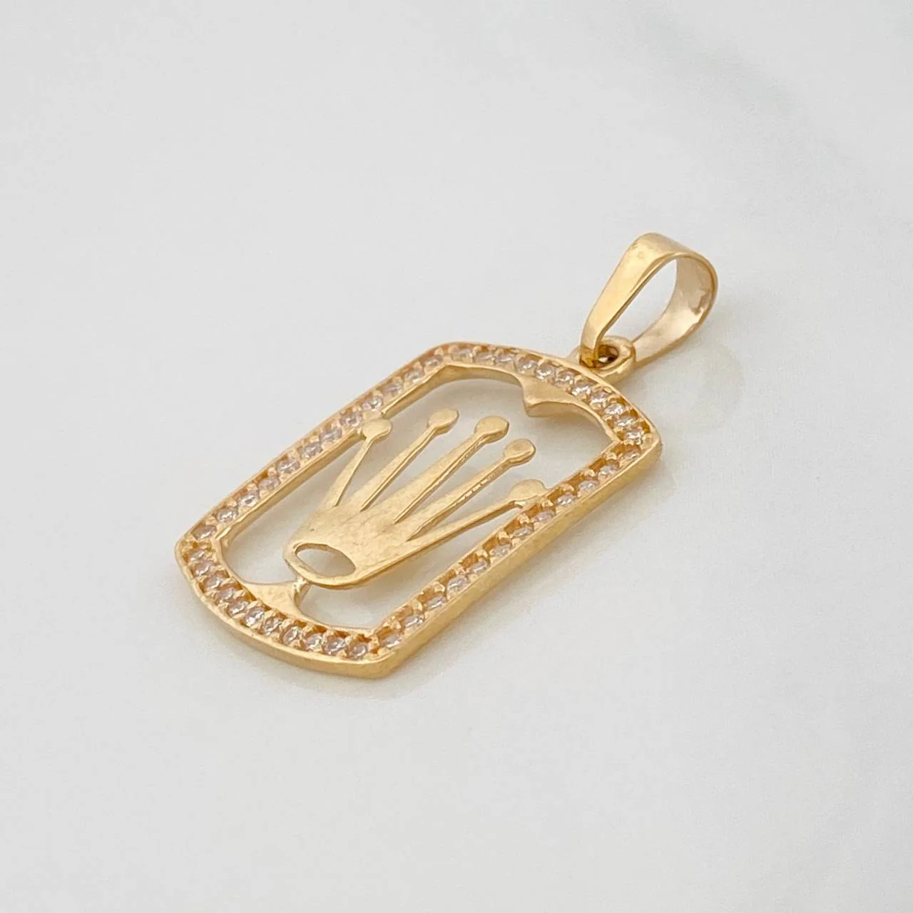 Dije Medalla Corona 1.6g / 2.5cm Oro Amarillo 18K - Image 3