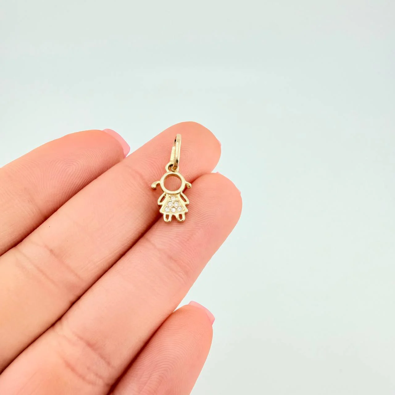 Dije Niña 0.8 g / 1.8 cm Oro Amarillo 18K - Image 4