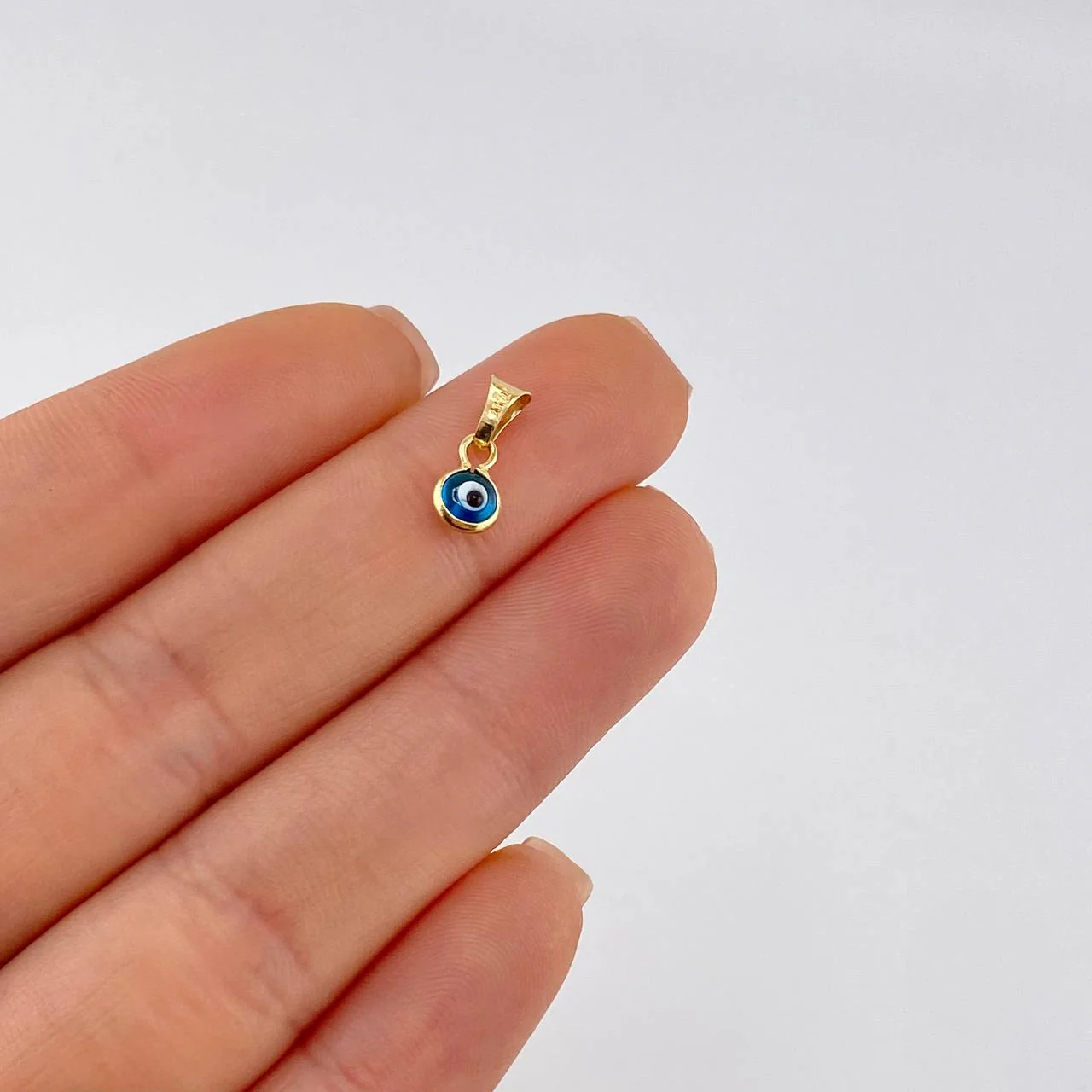 Dije Ojo Turco 0.25 g / 1 cm 18K - Image 4