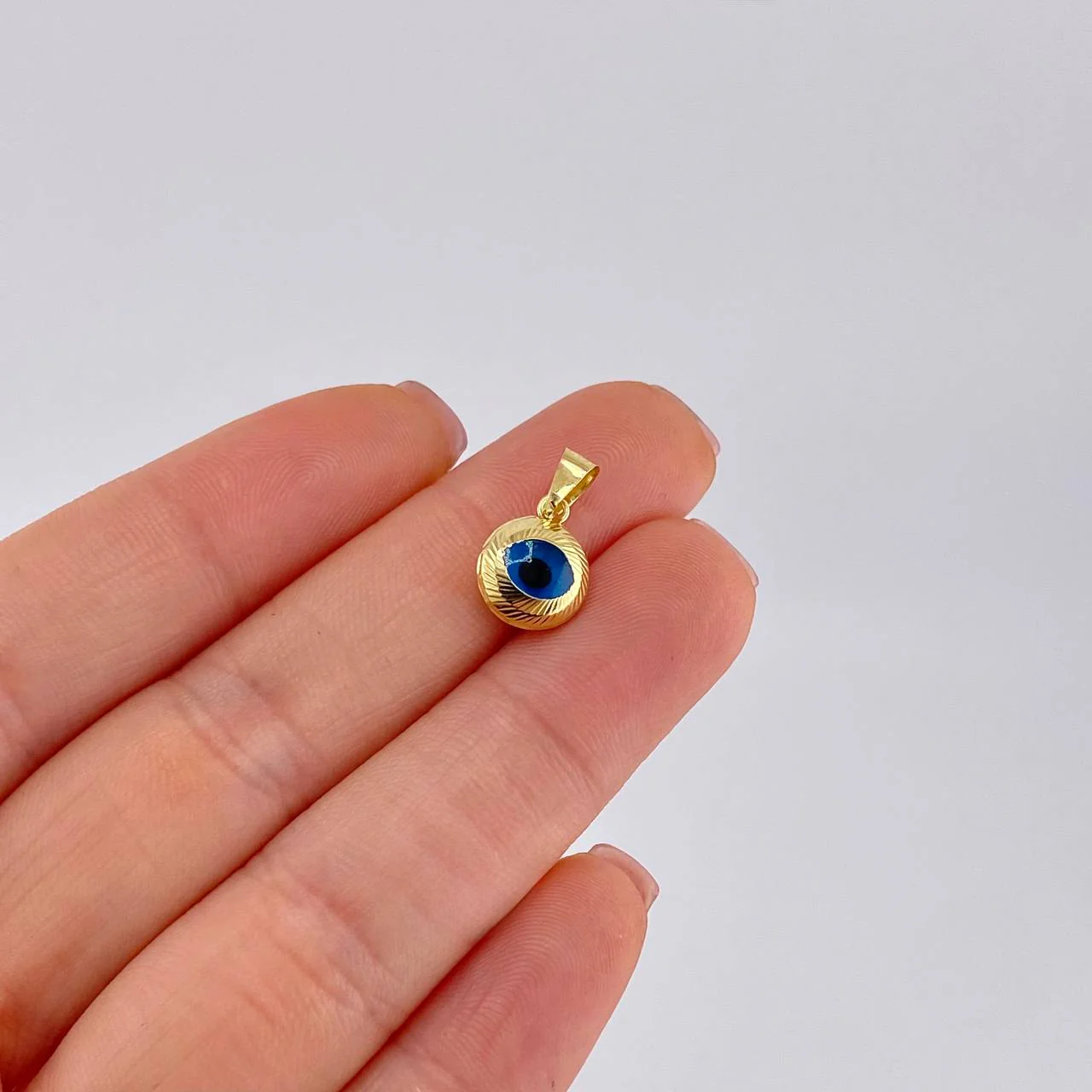Dije Ojo Turco 0.8 g / 1.5 cm Oro Amarillo 18K - Image 5