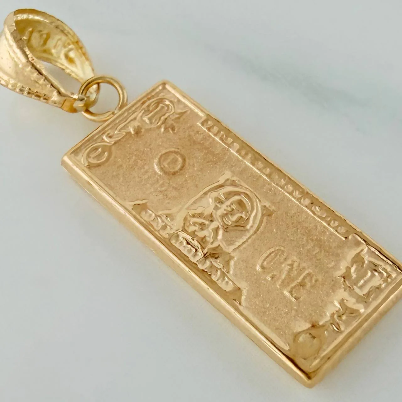 Dije One Dólar 0.95gr / 2.7cm / Oro Amarillo 18K % - Image 3