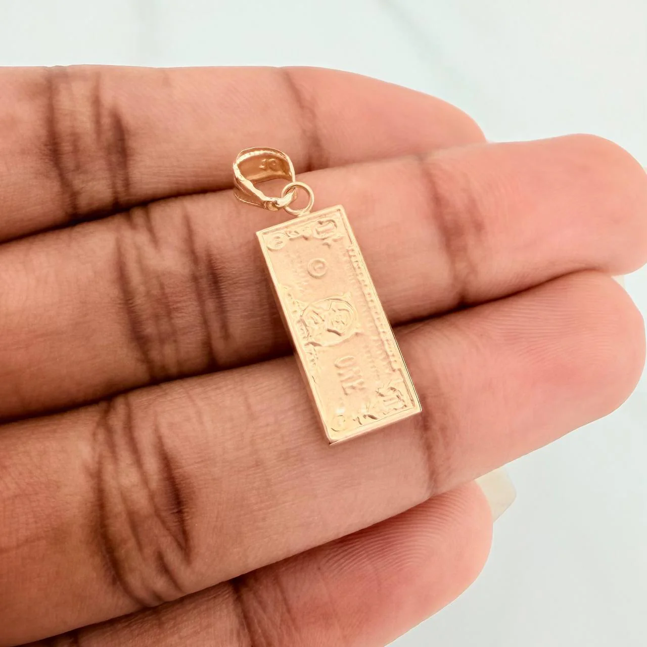 Dije One Dólar 0.95gr / 2.7cm / Oro Amarillo 18K % - Image 4