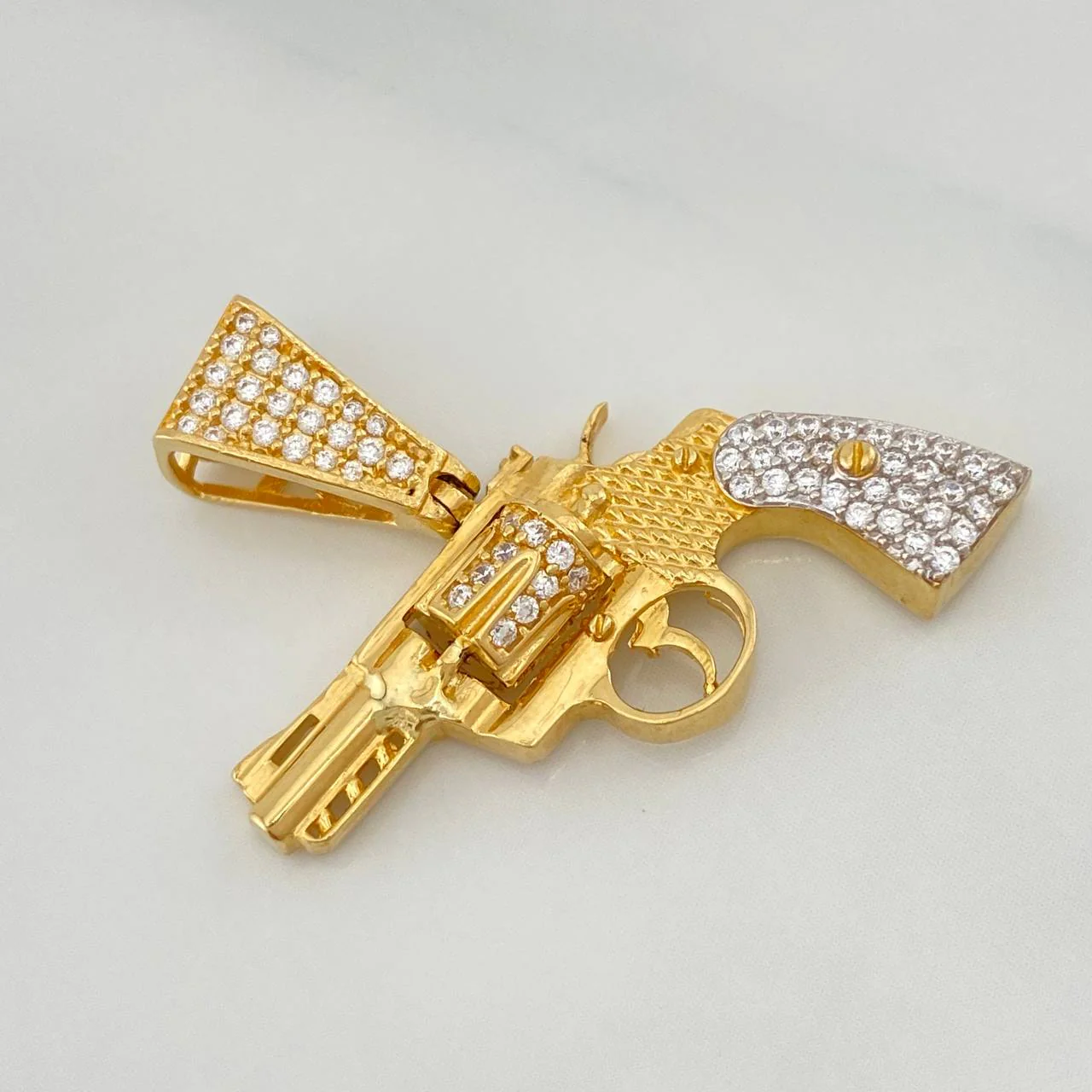 Dije Pistola 4.1 g / 2.6 cm Dos Oros Amarillo Blanco 18K - Image 3