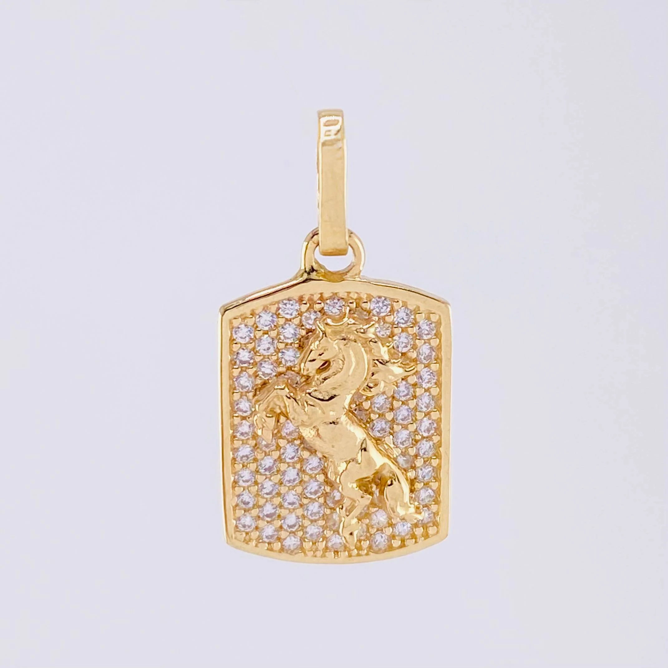 Dije Placa Caballo 2.25g / 2.3cm Oro Amarillo 18K - Image 2