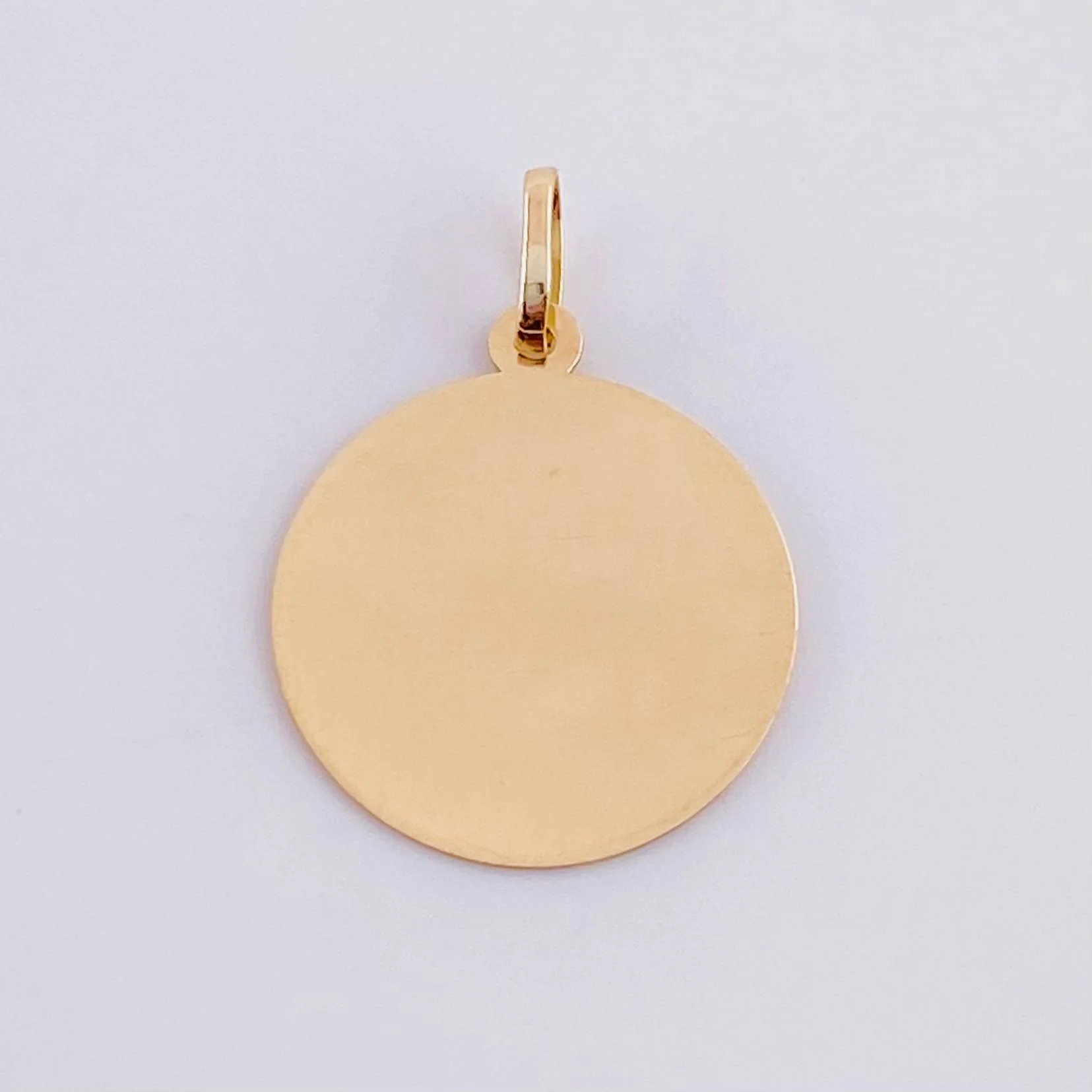 Dije Placa Cicular 0.9g / 2.2cm Oro Amarillo 18K