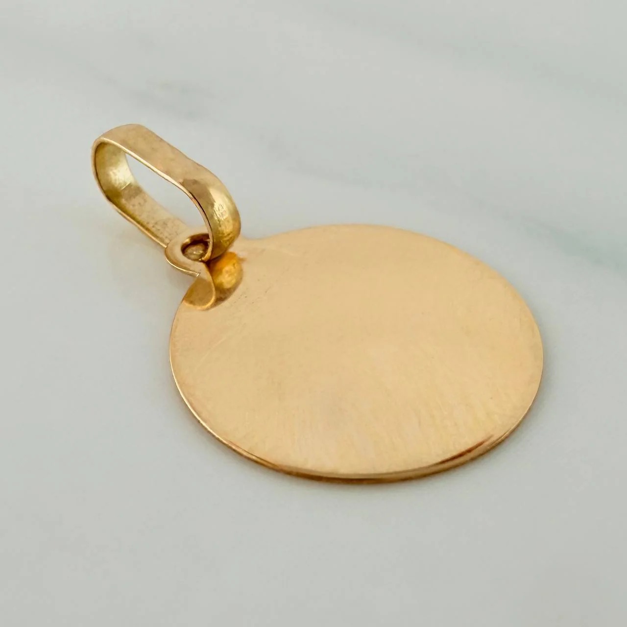 Dije Placa Circular 0.55gr / 1.8cm / Oro Amarillo 18K & - Image 3