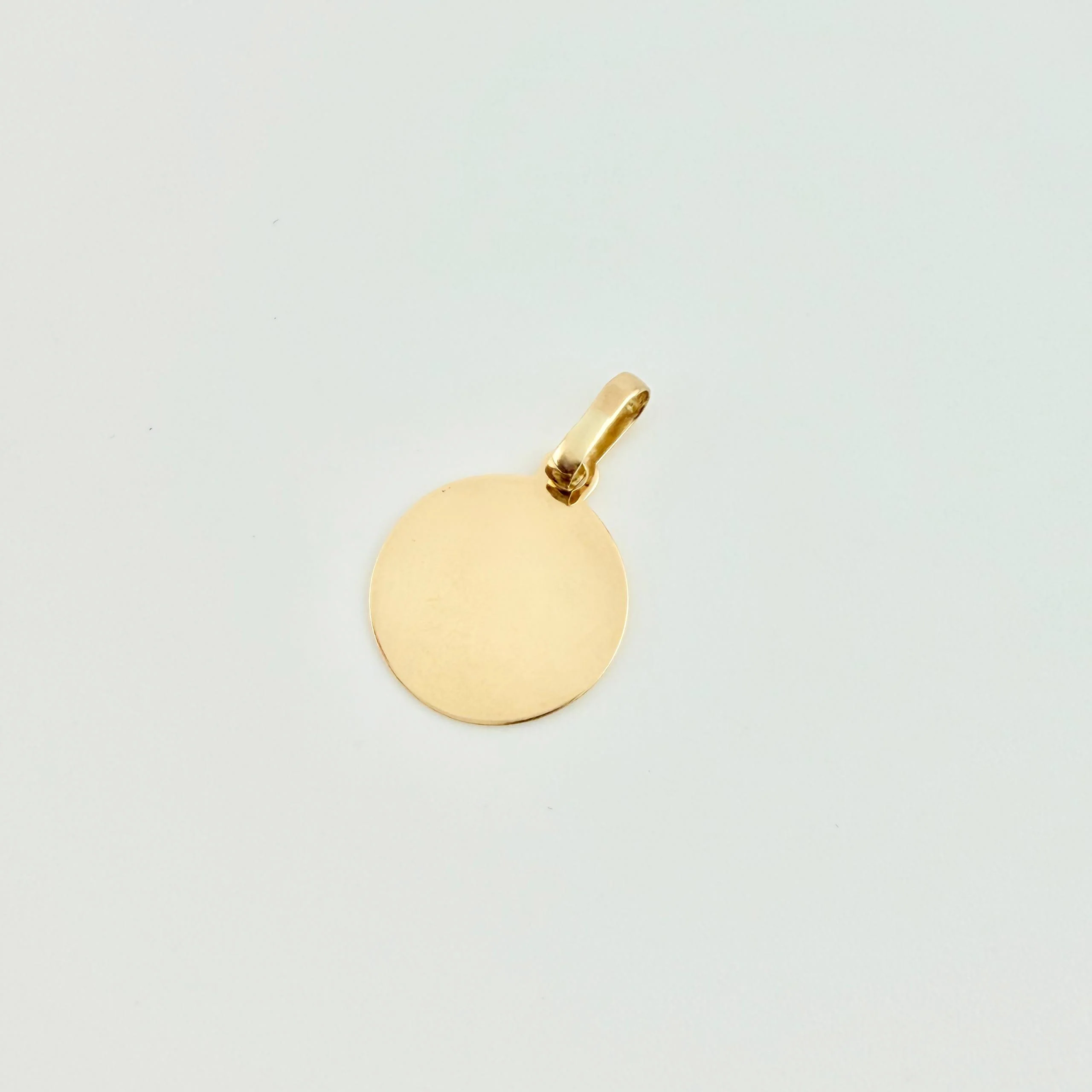 Dije Placa Circular 0.5gr / 1.5cm / Oro Amarillo 18K © - Image 3