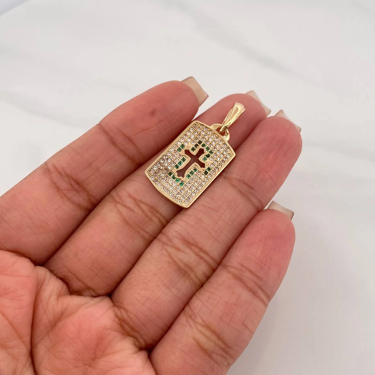 Dije Placa Cruz 2.95 g / 3 cm Oro Amarillo 18K - Image 4