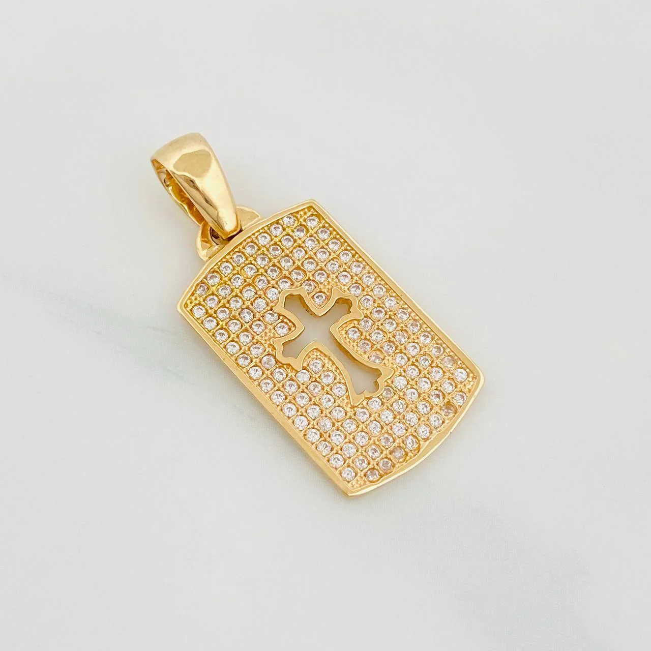 Dije Placa Cruz 3.3 g / 3 cm Oro Amarillo 18K - Image 2