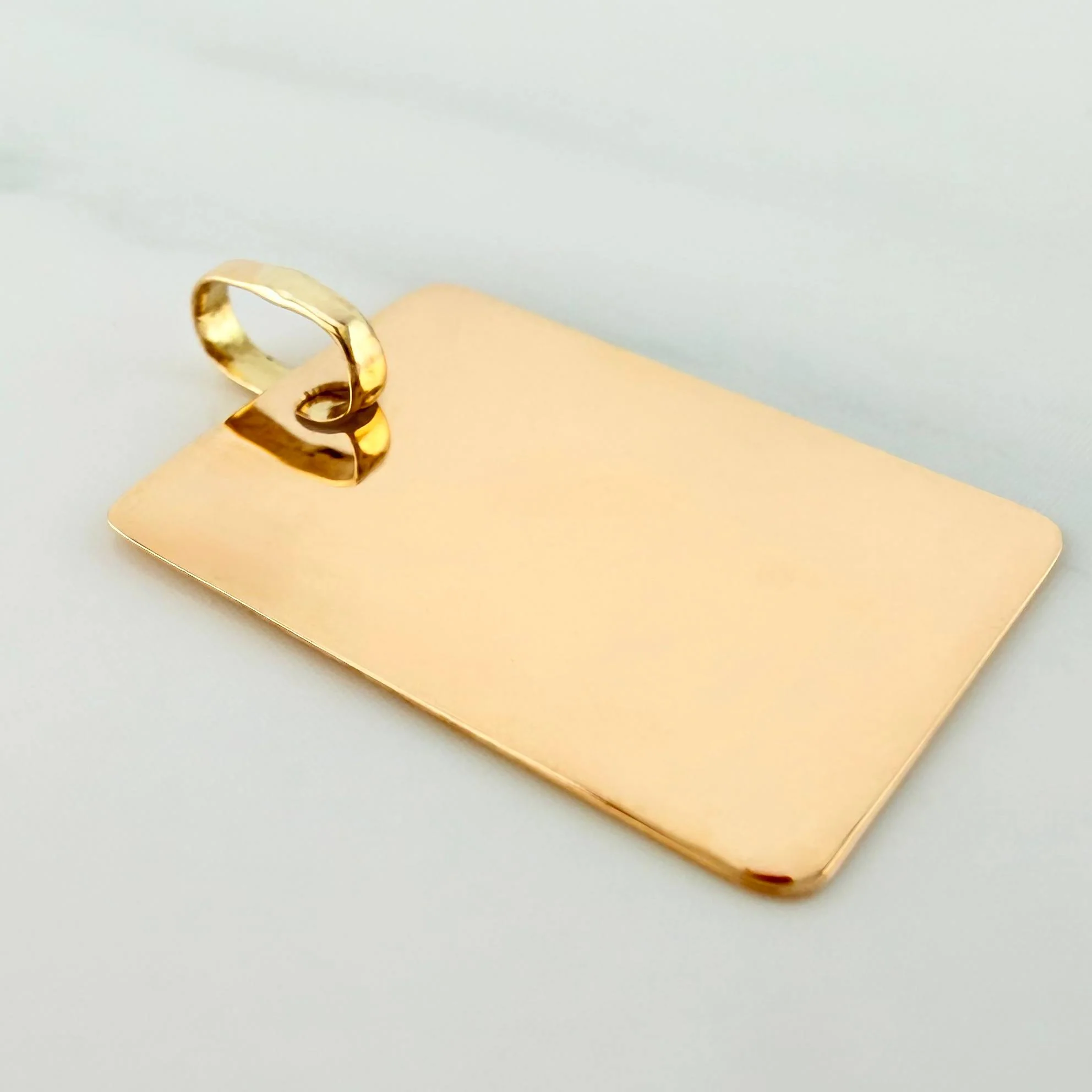 Dije Placa Rectangular 1.2 g / 2.3 cm Oro Amarillo 18K - Image 3