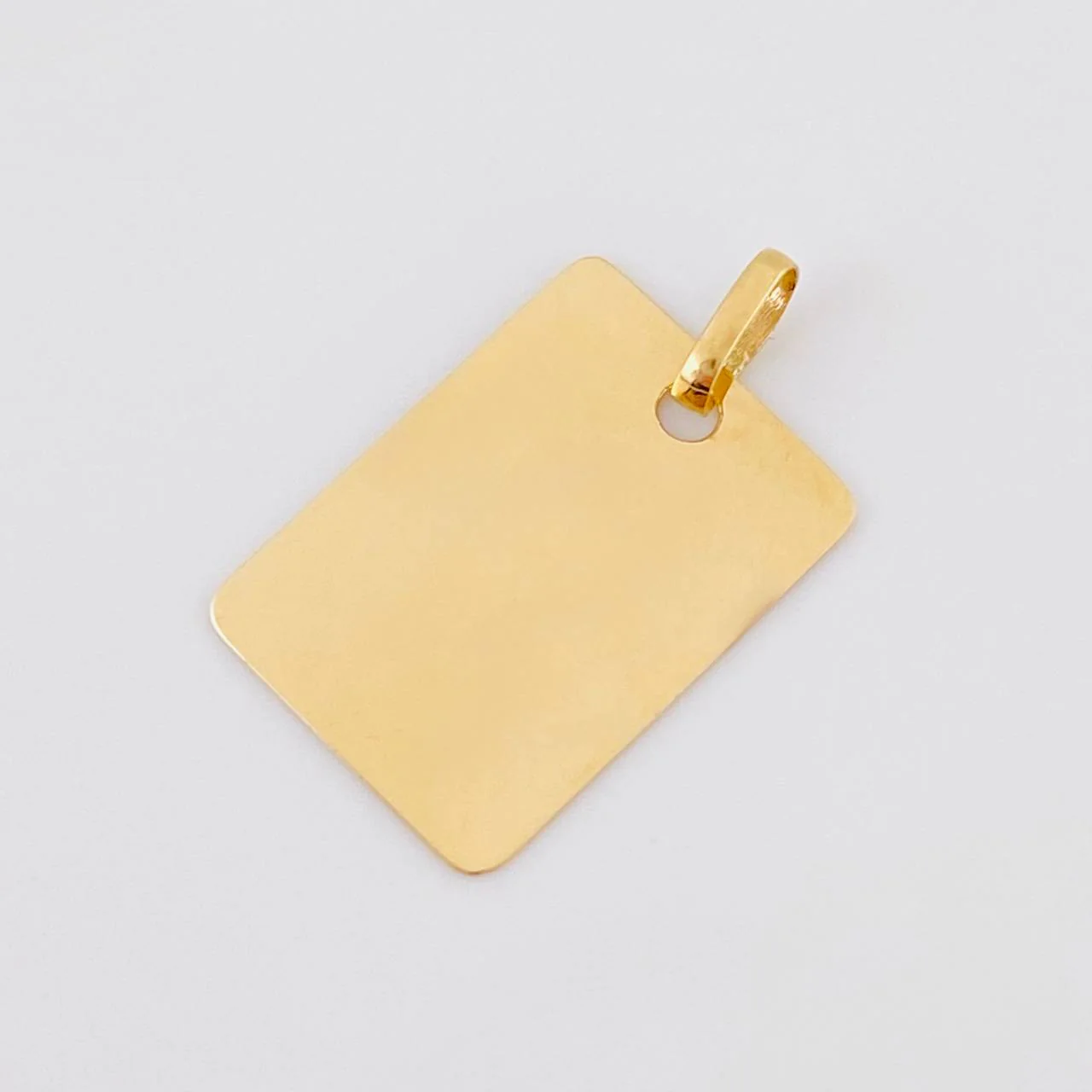 Dije Placa Rectangular 1.2 g / 2.4 cm Oro Amarillo 18K - Image 3