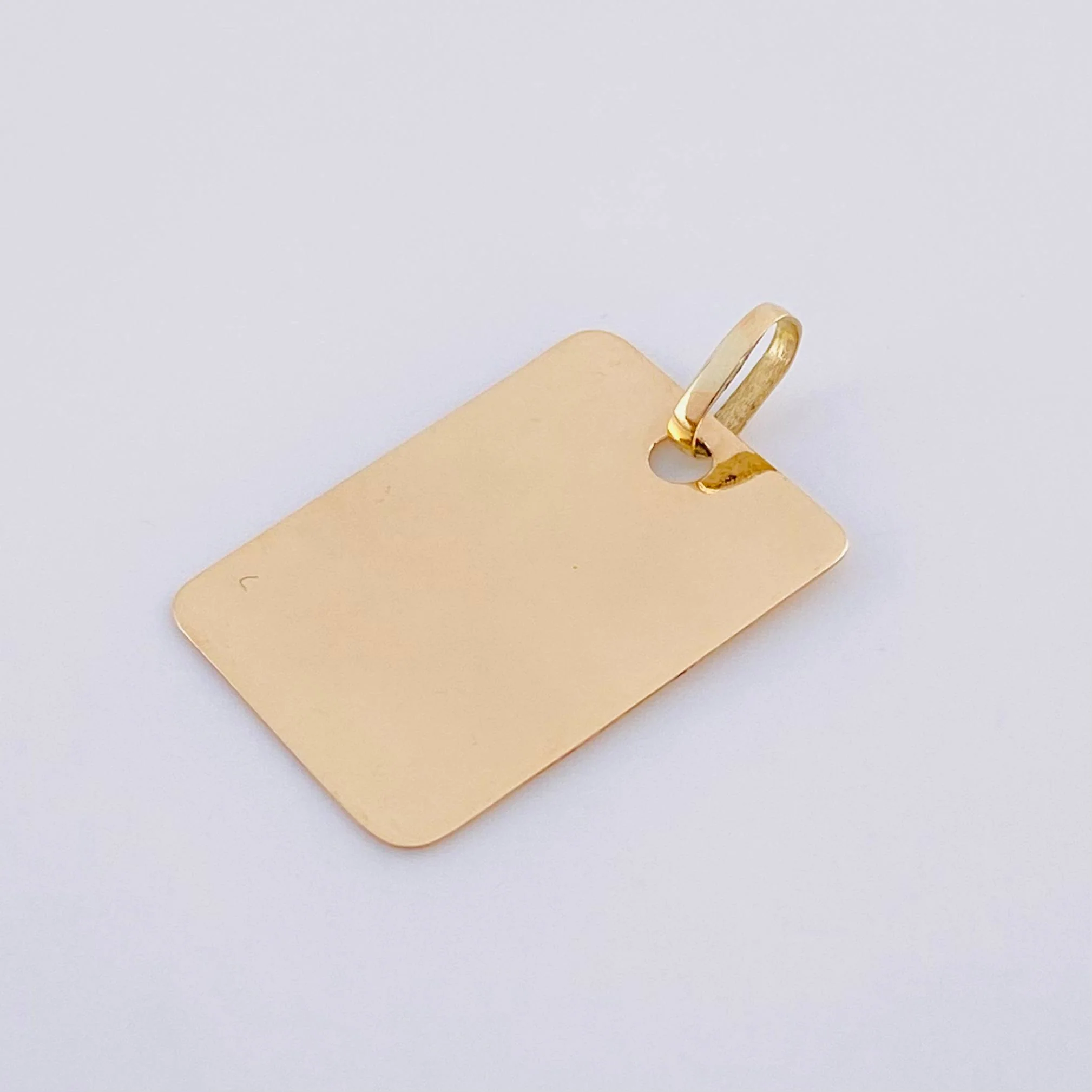 Dije Placa Rectangular 1.35 g / 2.5 cm Oro Amarillo 18K - Image 3