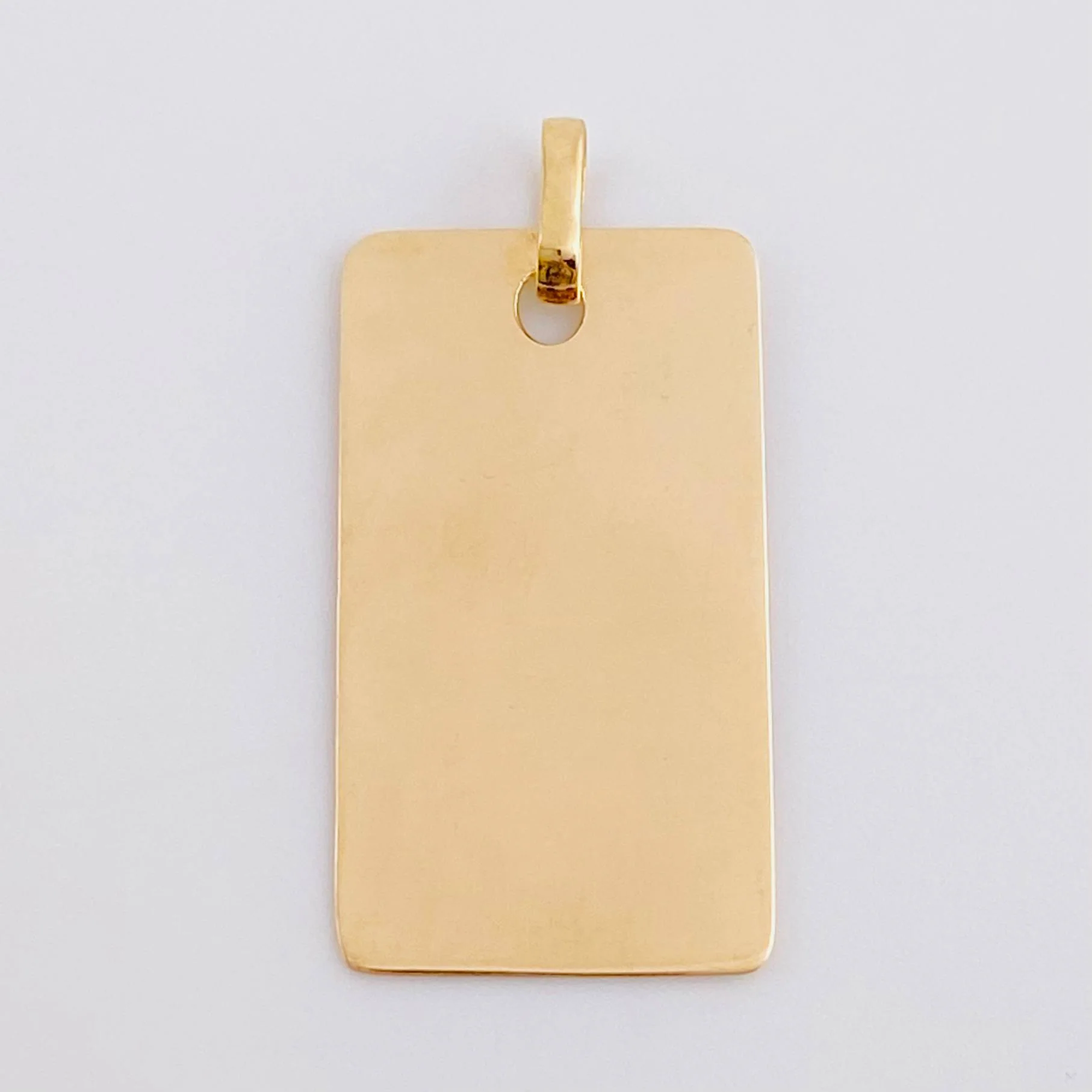 Dije Placa Rectangular 1.4 g / 2.7 cm Oro Amarillo 18K - Image 4