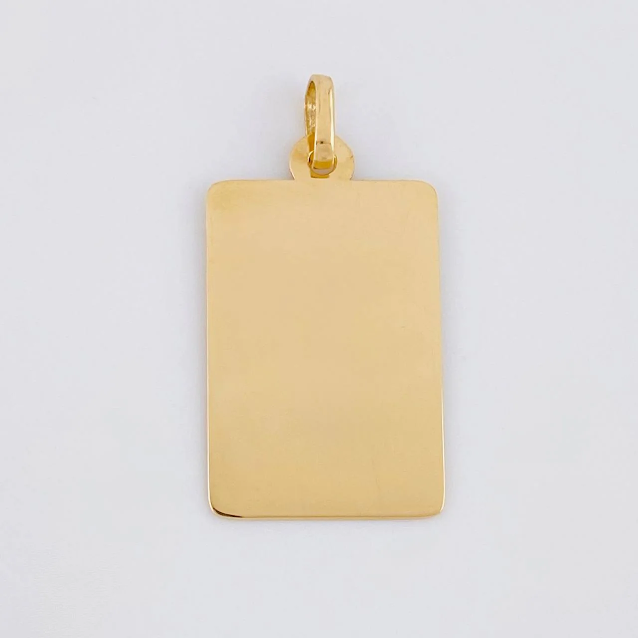 Dije Placa Rectangular 1.5 g / 2.9 cm Oro Amarillo 18K