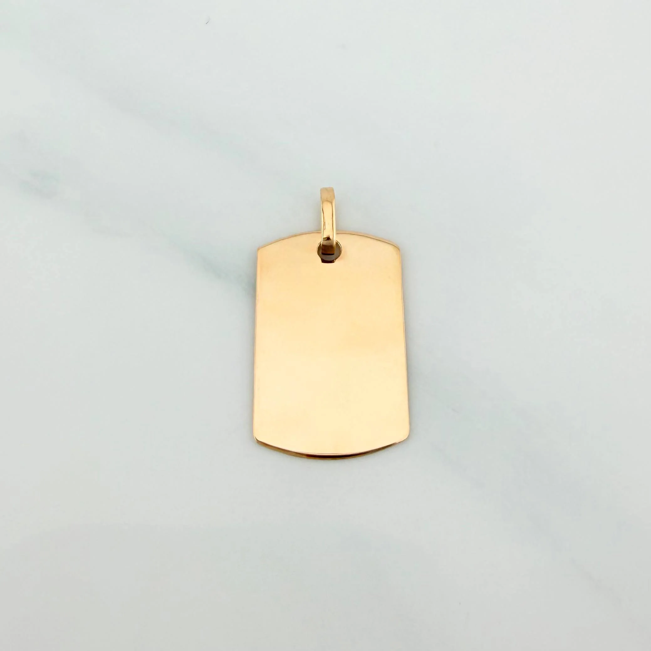 Dije Placa Rectangular Ovalada 1.1 g / 2.5 cm Oro Amarillo 18K