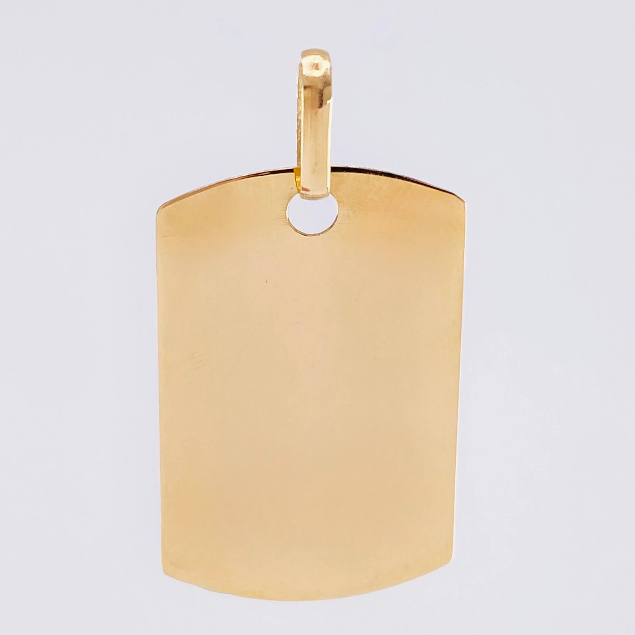 Dije Placa Rectangular Ovalada 1.5gr / 3cm / Oro Amarillo 18K ©