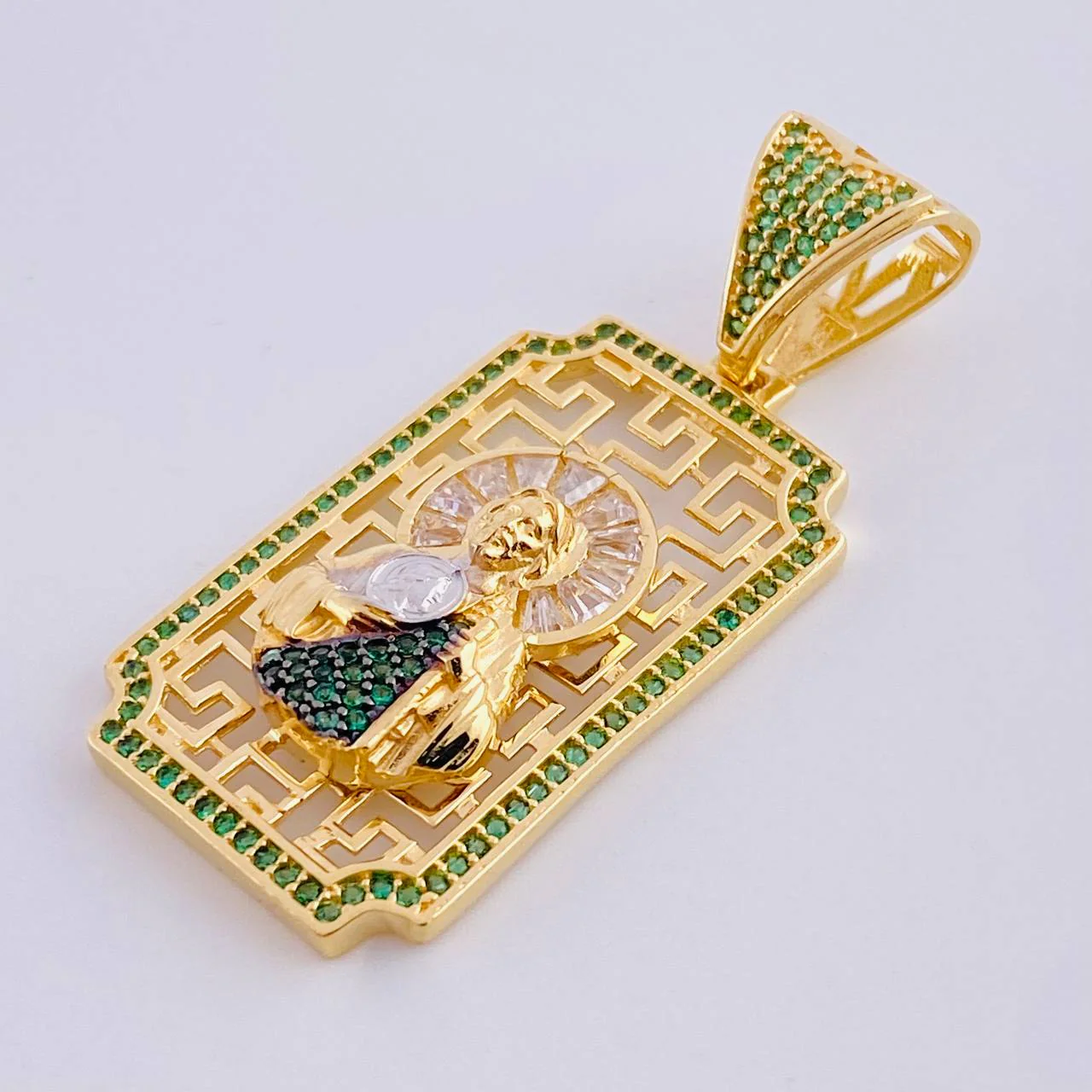 Dije Placa San Judas 8.3 g / 4.6 cm Oro Amarillo 18K - Image 3