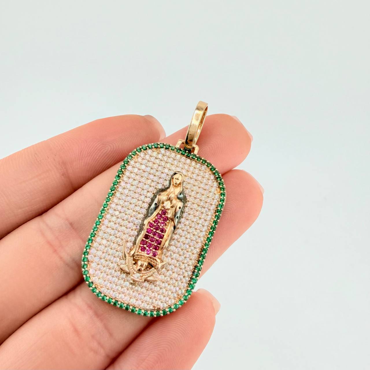 Dije Placa Virgen Guadalupe 9.75 g / 4.5 cm Oro Amarillo 18K - Image 5