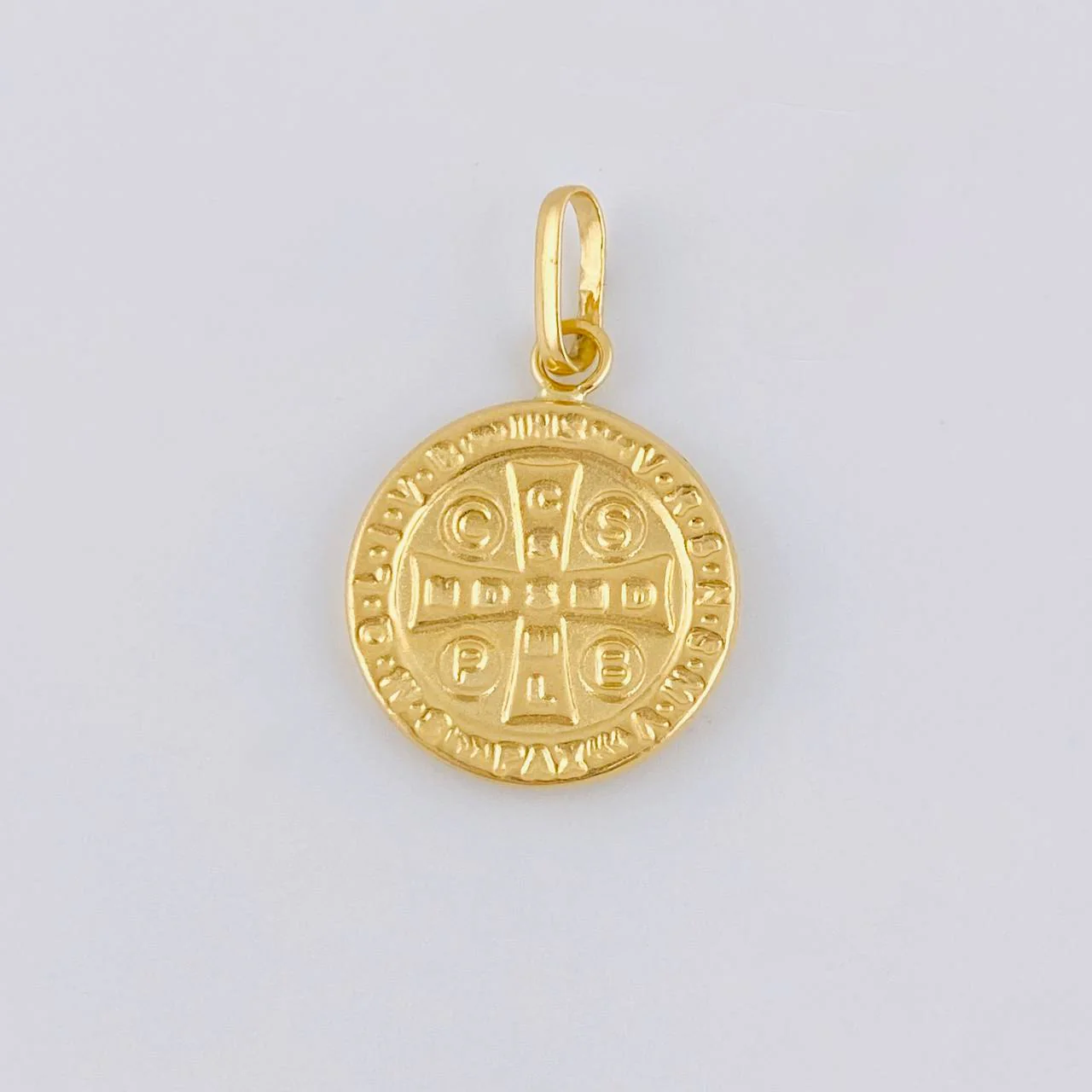 Dije San Benito 0.95 g / 2.3 cm Oro Amarillo 18K - Image 3