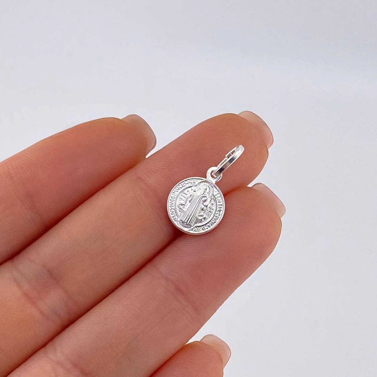 Dije San Benito 1.3 g / 2 cm Plata 925 - Image 4