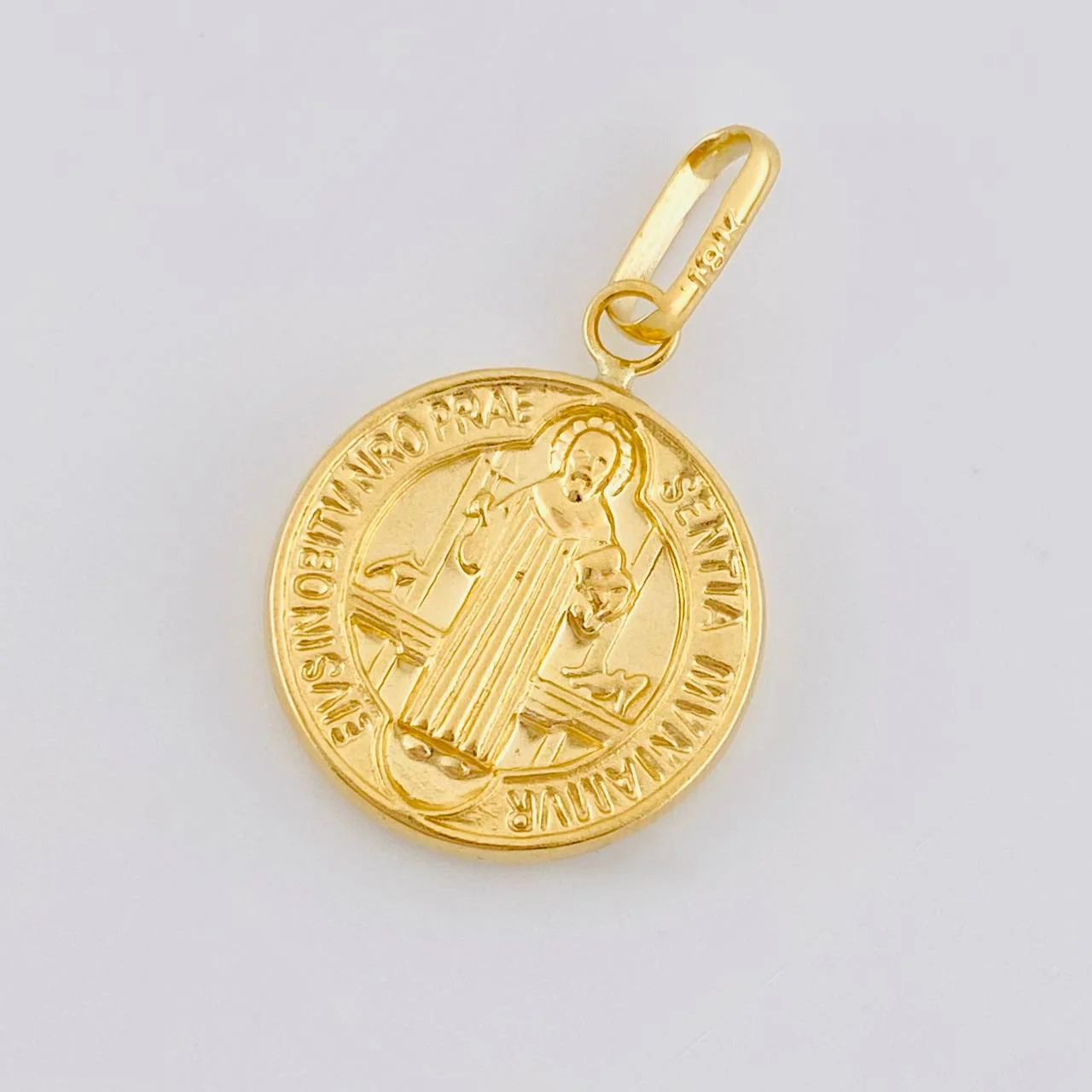 Dije San Benito 1.4 g / 2.7 cm Oro Amarillo 18K - Image 4