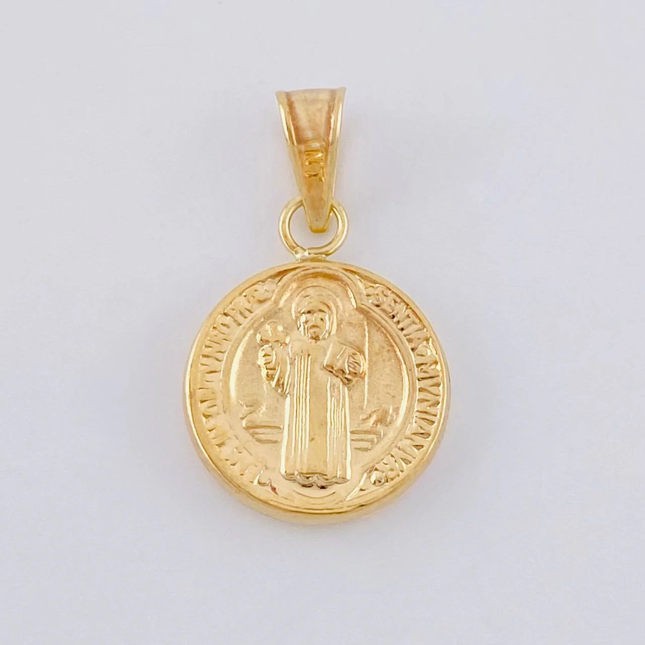 Dije San Benito Mate 0.85 g / 2.2 cm Oro Amarillo 18K