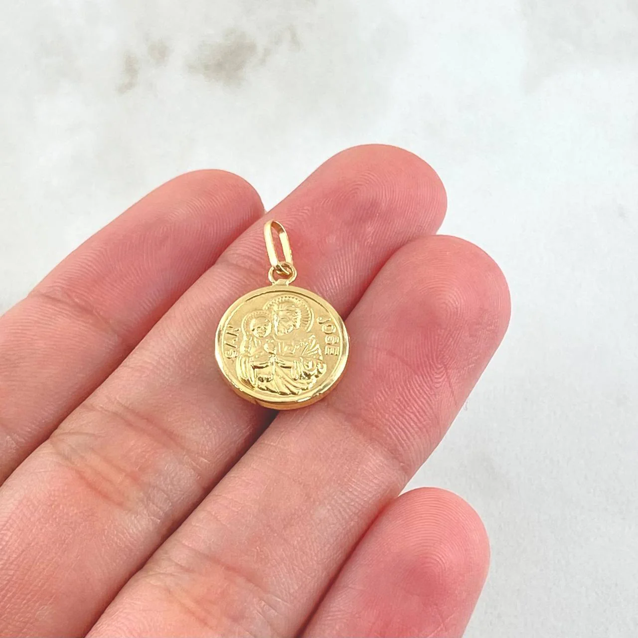 Dije San José 0.7 g / 1.8 cm Oro Amarillo 18K - Image 3