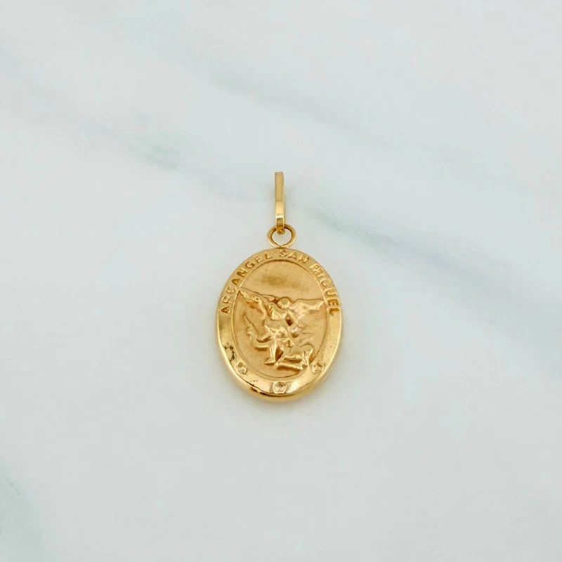 Dije San Miguel 0.95 g / 2.3 cm Oro Amarillo 18K - Image 2