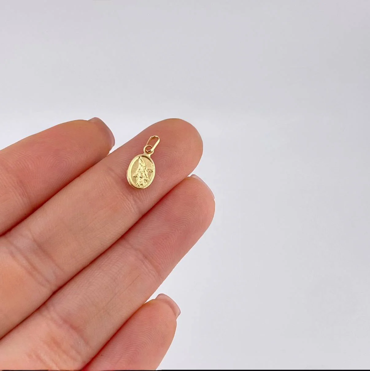 Dije San Miguel Arcángel 0.25 g / 1.4 cm Oro Amarillo 18K - Image 4