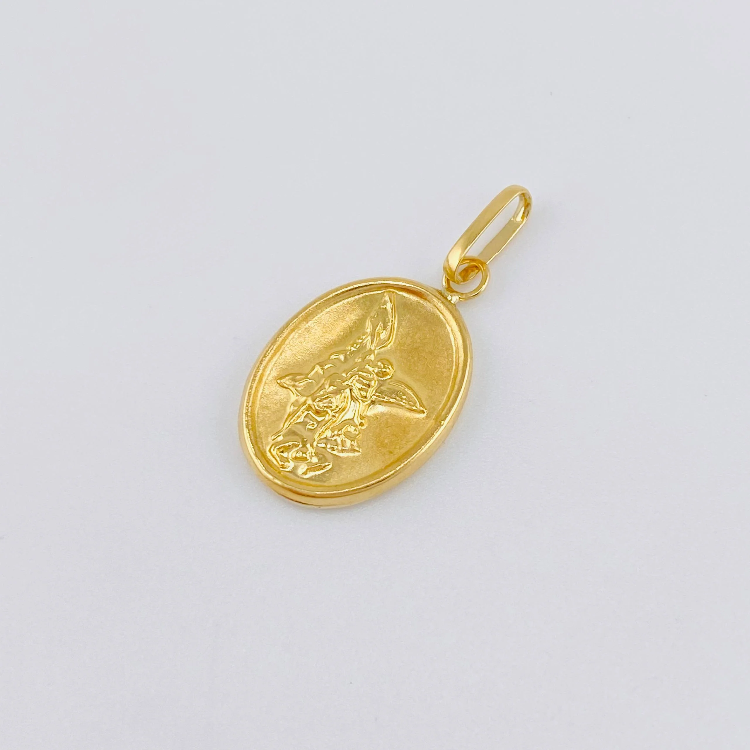 Dije San Miguel Arcangel 0.95gr / 2.7cm / Oro Amarillo 18K - Image 2