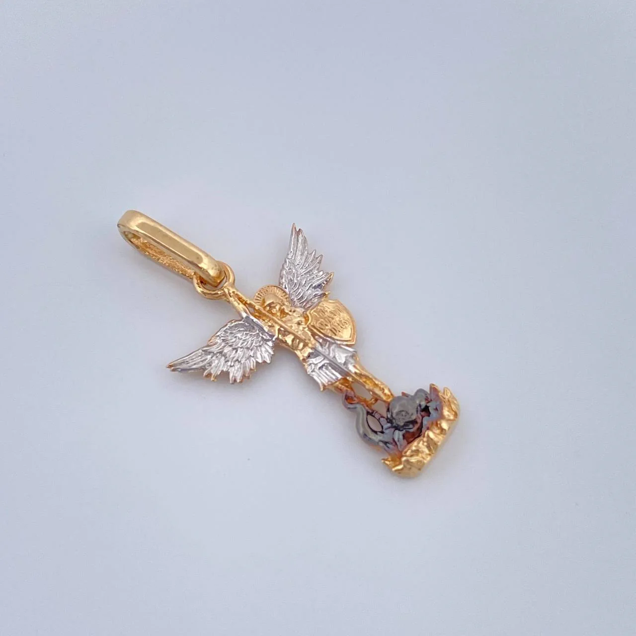 Dije San Miguel Arcangel 1.05gr / 2.3cm / Tres Oros 18K % - Image 2