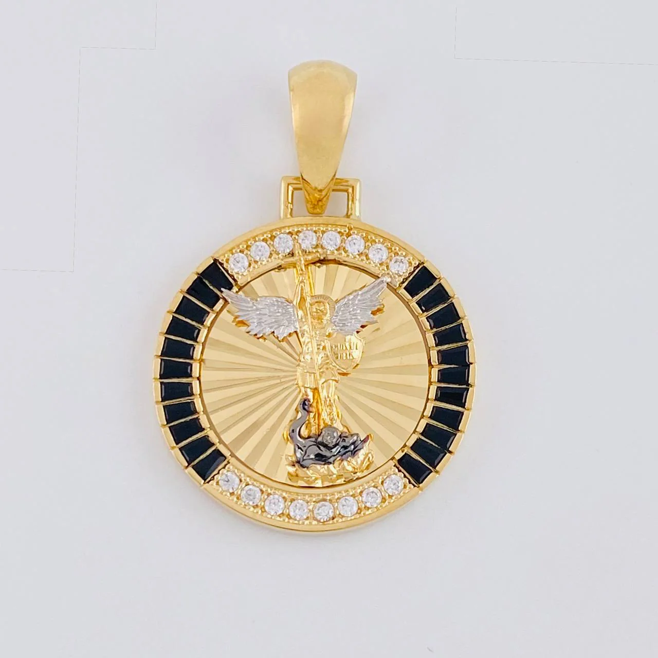 Dije San Miguel Arcangel 5.95 g / 3.4 cm Dos Oros Amarillo Blanco 18K