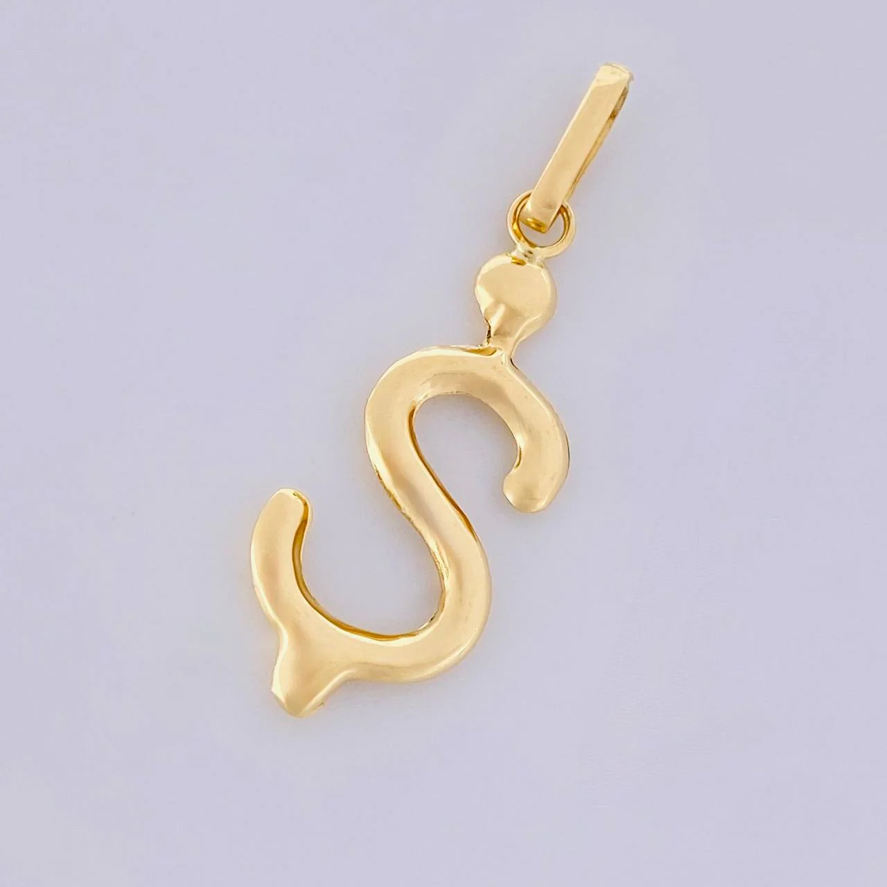 Dije Signo Pesos 0.8g / 3cm Oro Amarillo 18K - Image 3