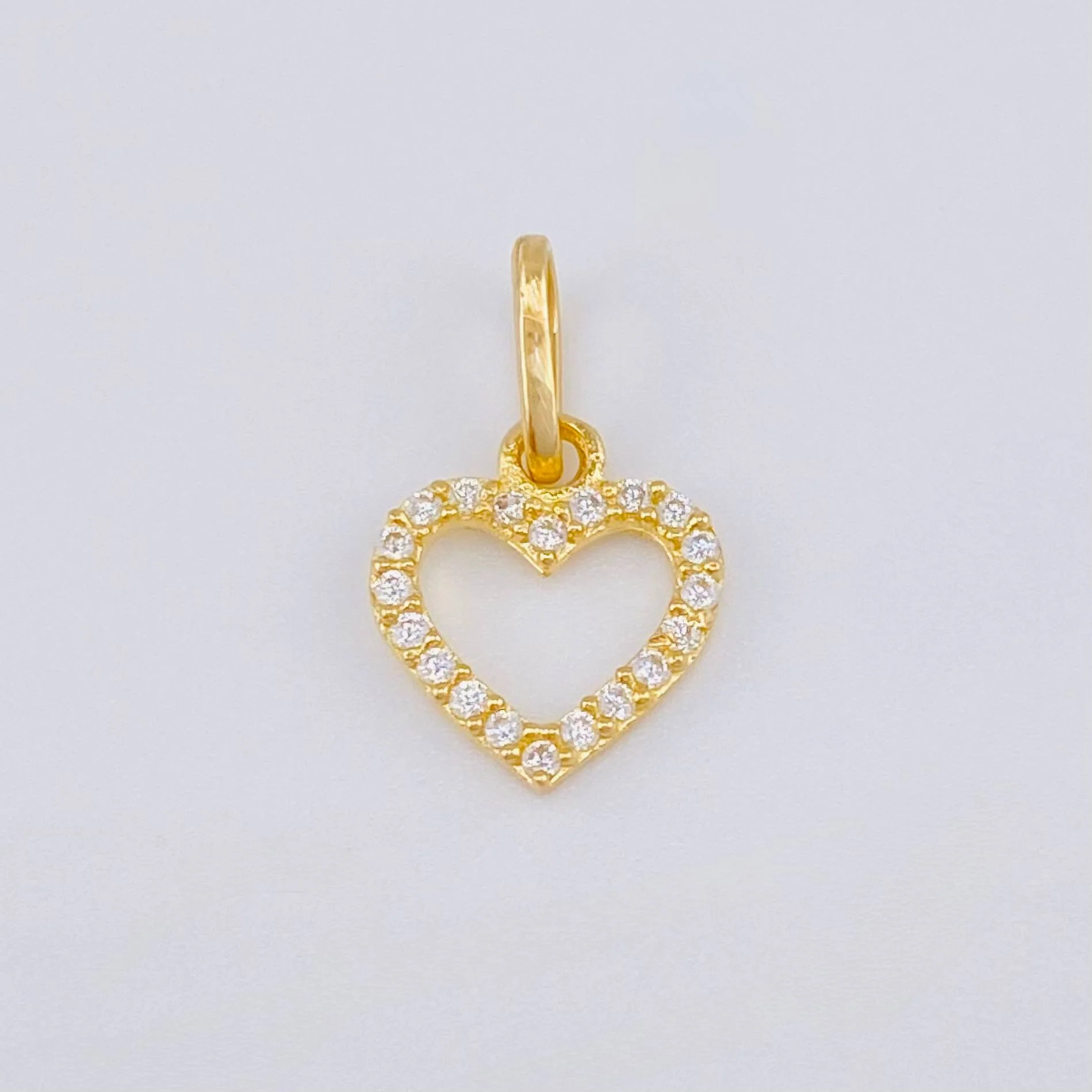 Dije Silueta Corazón 0.45gr / 1.6cm / Oro Amarillo 18K *