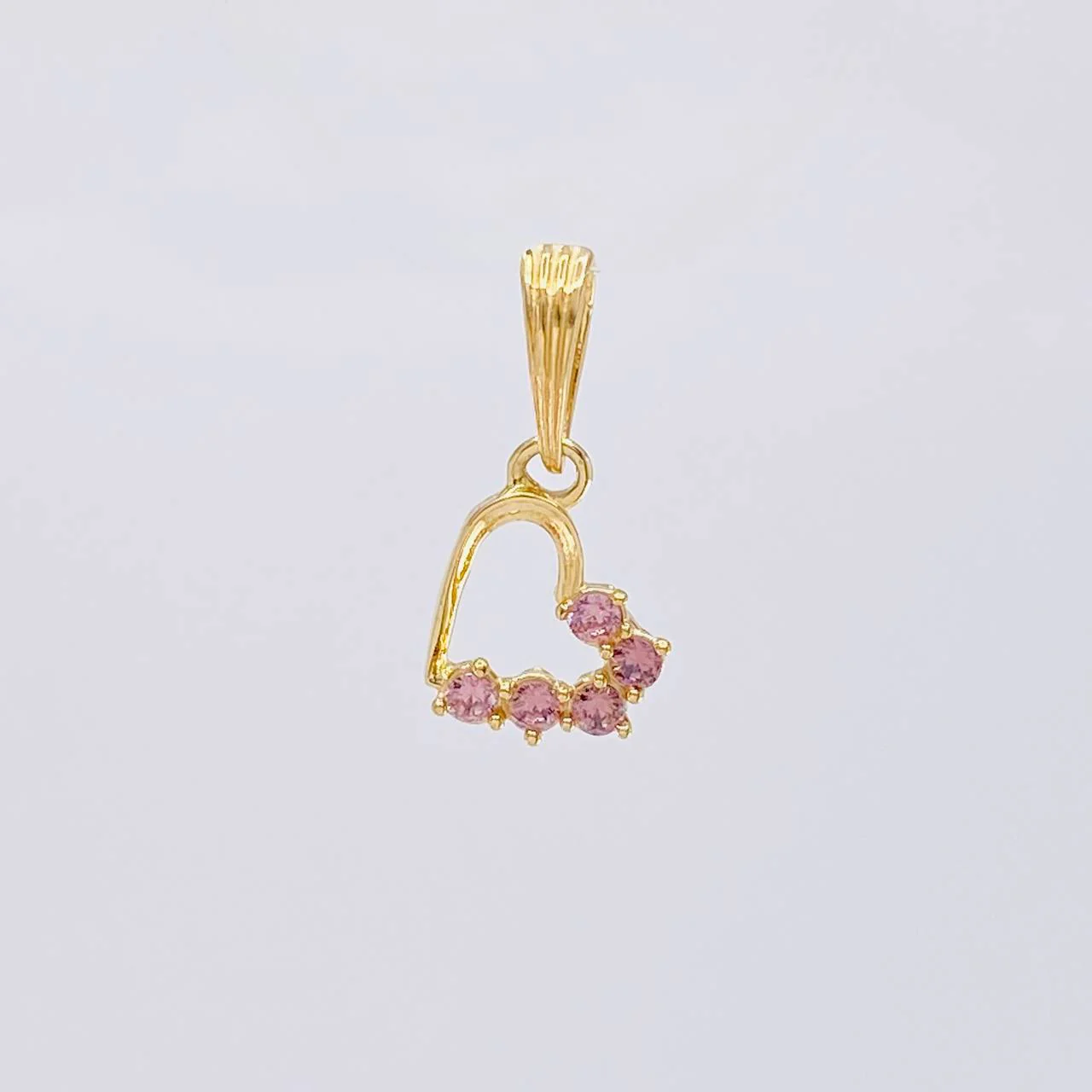 Dije Silueta Corazón 0.75 g / 1.5 cm Oro Amarillo 18K