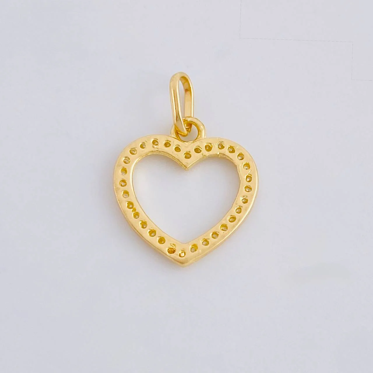 Dije Silueta Corazón 0.95 g / 1.9 cm Oro Amarillo 18K - Image 4