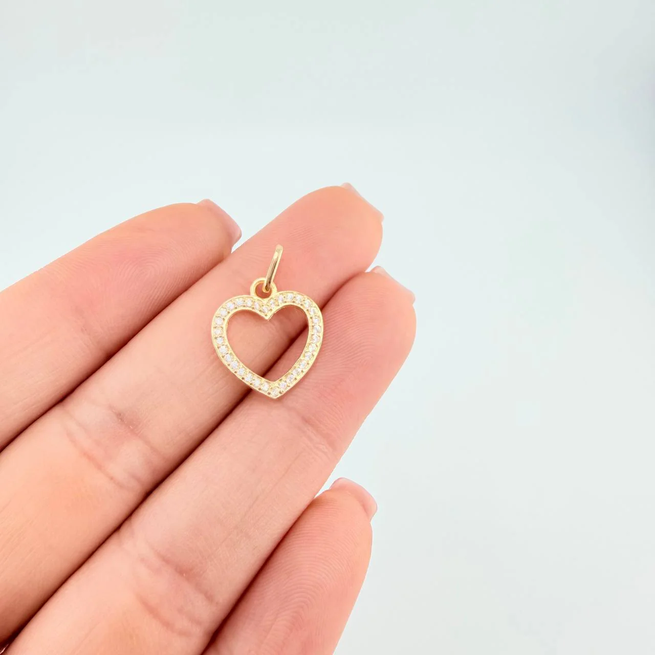 Dije Silueta Corazón 0.95 g / 1.9 cm Oro Amarillo 18K - Image 5