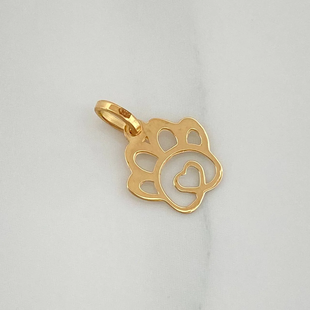 Dije Silueta Huella 0.3gr / 1.4cm / Oro Amarillo 18K % - Image 2