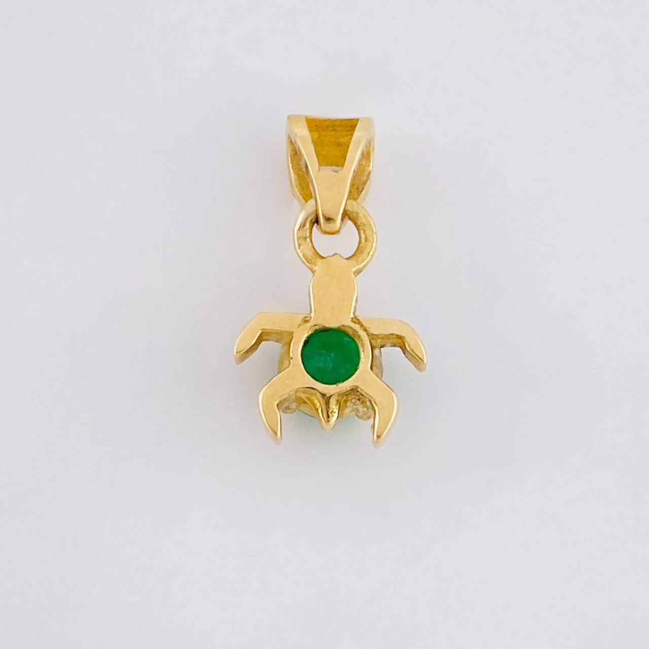 Dije Tortuga 25pts Esmeraldas 0.9gr / 1.4cm / Oro Amarillo 18K - Image 4